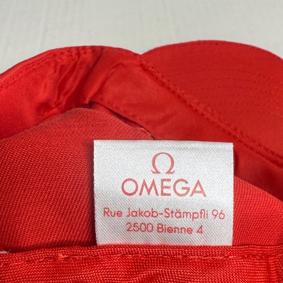 Omega Red Cap - Picture 5 of 5